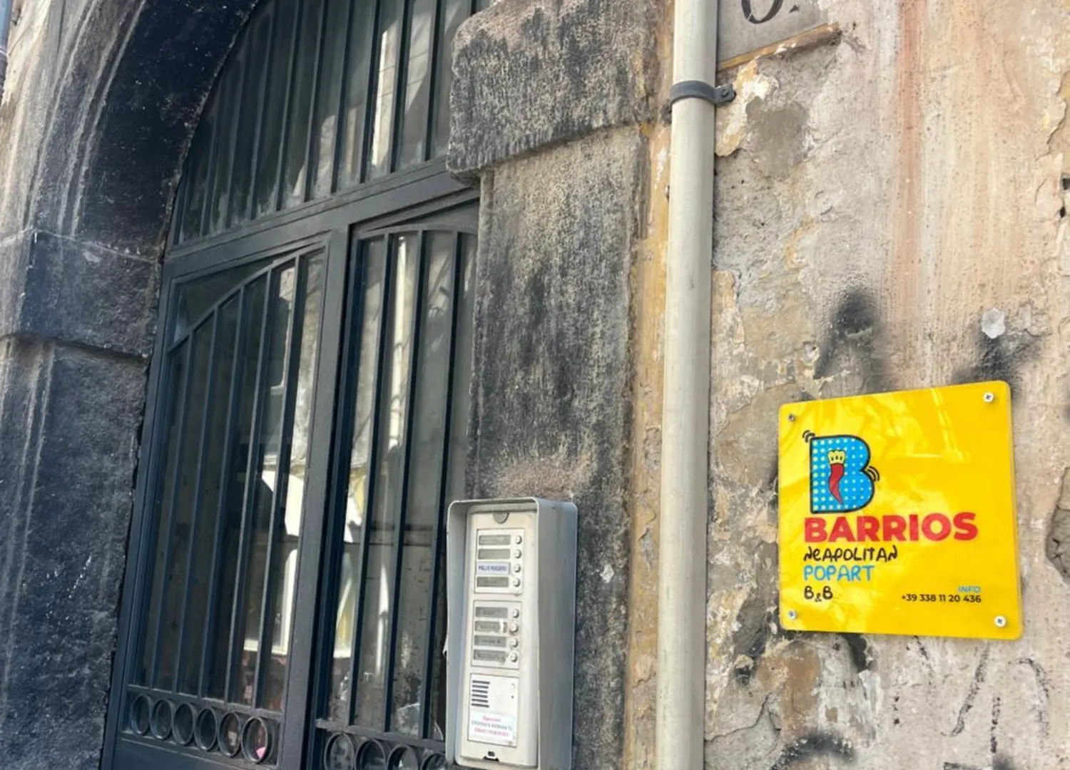 Barrios Napoli Bed & Breakfast Italy